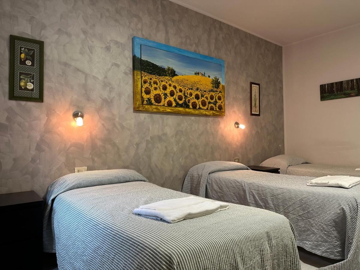 Albergo Roma Валданьо Екстериор снимка
