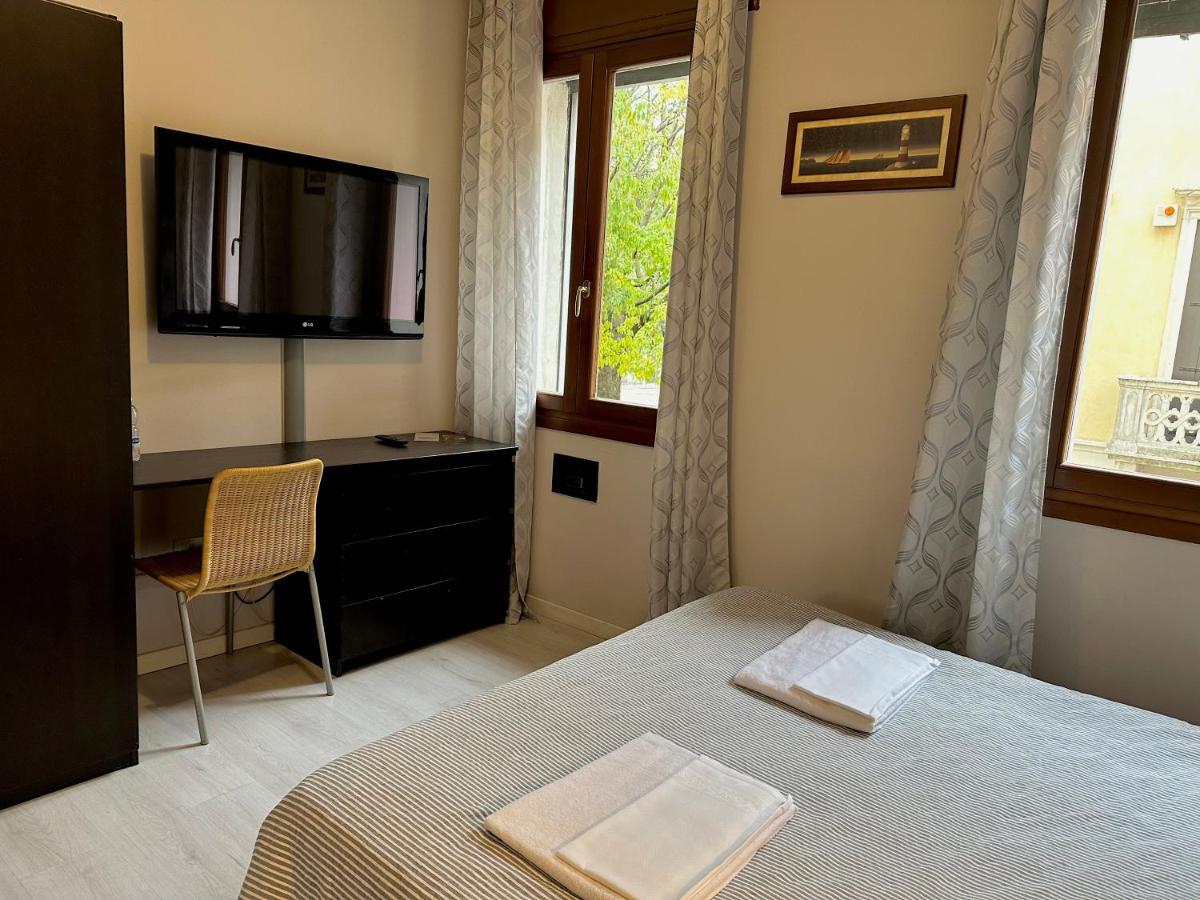 Albergo Roma Валданьо Екстериор снимка